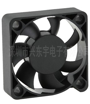 “学以致用”舞台灯光散热风扇基本工作原理！